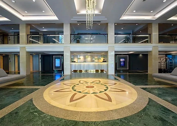 Sc Park Hotel 4*